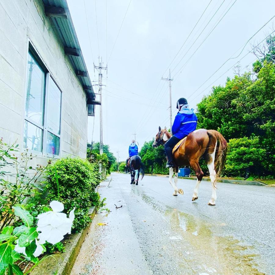 Muumin Farm Vila Nakijin Exterior foto